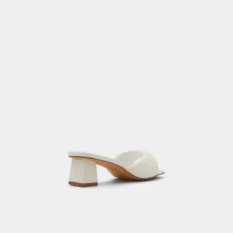 Aneka Heeled mule, Block heel