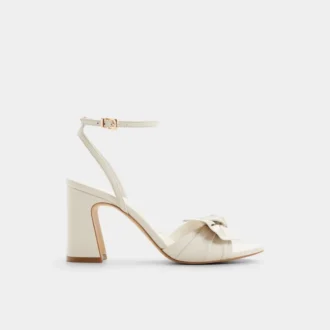 Angelknot Strappy block heeled sandal