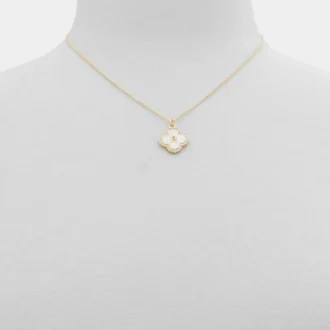 Broisa Necklace