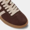 Chicsneaker Low top sneaker, Cup sole