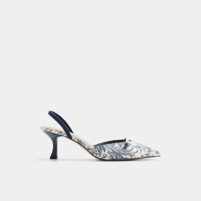 Nailah Slingback heel, Kitten heel